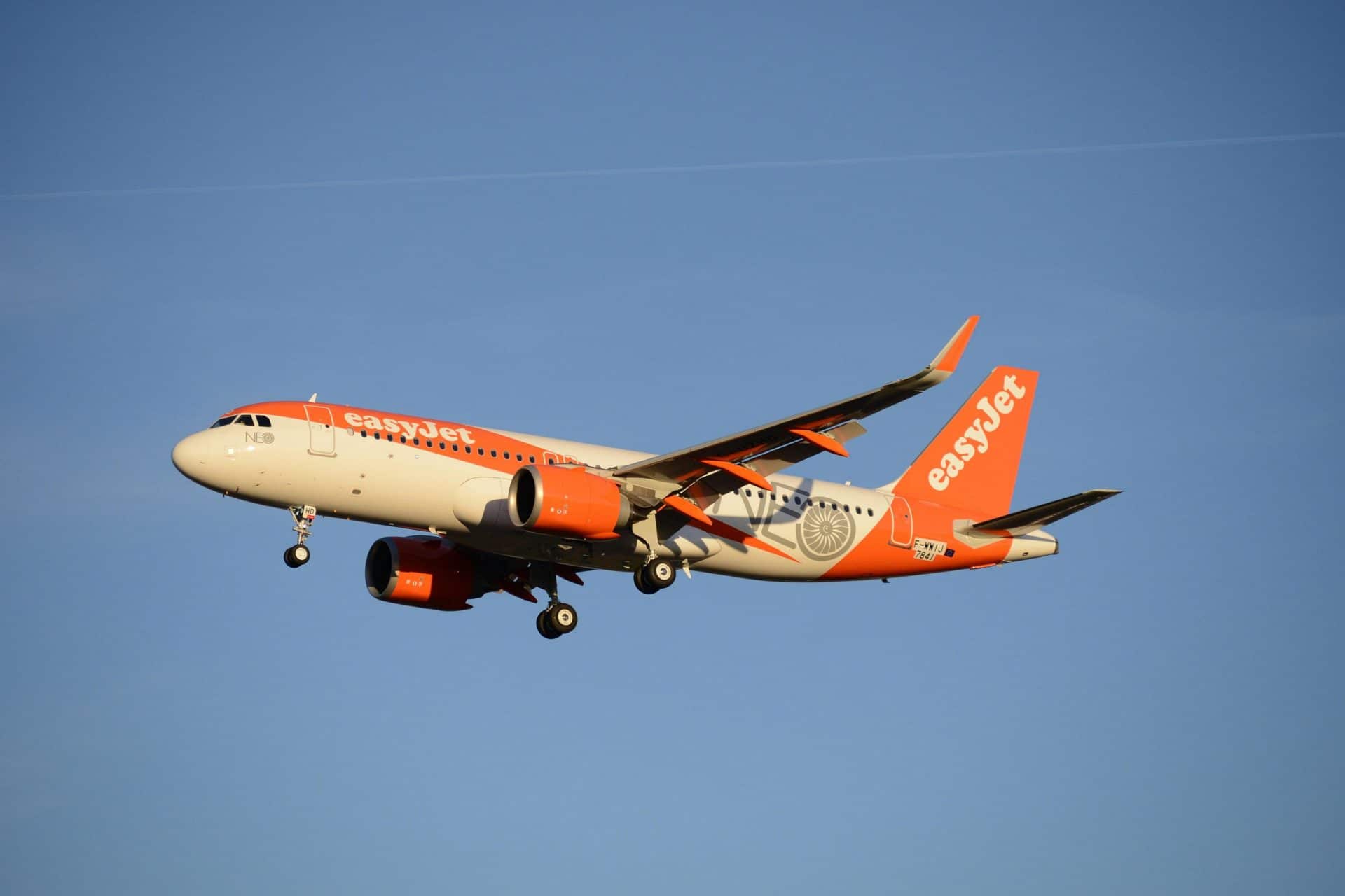 easyJet launches four new winter routes from the UK to the Alps