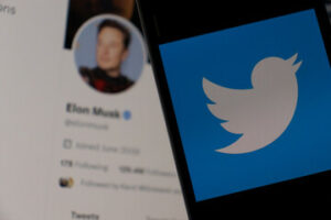 ایلون مسک نے ٹویٹر کو دوبارہ "X" میں تبدیل کیا، ایک بار پھر ڈوج ادائیگیوں کے آئیڈیا کے ساتھ کھیلا لائیو بٹ کوائن نیوز