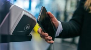 Fintech in Contactless Travel Payments: Transforming the Way We Move