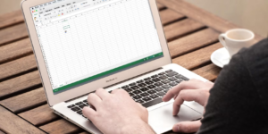 Cum să adăugați fila Dezvoltator în Excel