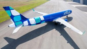 A JetBlue feljelentést tett az Egyesült Államokban a Schiphol-i járdaszegélyek ellen