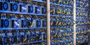 Cảnh sát tịch thu máy khai thác Bitcoin trong vụ đột nhập nhà tù Venezuela - Giải mã