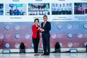 Spritzer prejel nacionalne energetske nagrade in nagrade ASEAN
