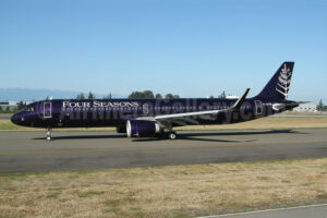 Pengalaman jet pribadi di seluruh dunia oleh Four Seasons, dioperasikan oleh Titan Airways