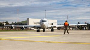 De JSTARS van de luchtmacht voert de laatste inlichtingenmissie uit na drie decennia in dienst te zijn geweest