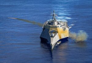 Può la Marina degli Stati Uniti risparmiare denaro accettando la LCS come costo irrecuperabile?