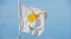 Cypern planerar att slå ner oreglerade företag med höga böter och fängelsestraff