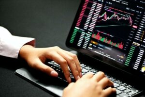 Ethereum-based Altcoin’s Price Skyrockets 40% in a Day After Upbit Wallet Accumulates 3.3% of Supply