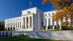 Fed xác nhận kế hoạch cắt giảm phí thẻ ghi nợ