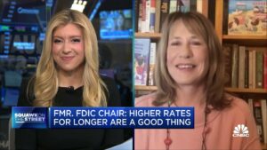 شیلا بایر رئیس سابق FDIC: نرخ های بالاتر برای مدت طولانی چیز خوبی است
