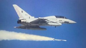 Bão Eurofighter của Ý hoàn thành chiến dịch thử nghiệm sao băng BVRAAM ở Anh