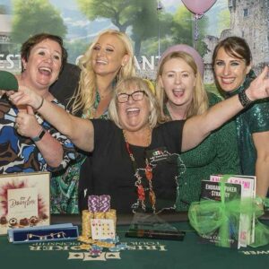 Bayanlar Etkinliği Killarney İrlanda Poker Turunda Büyük Hit Oldu