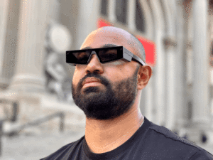 Meta "ni želel plačati računa" trdi, da VR Dev toži milijarderja zaradi aplikacije Yoga