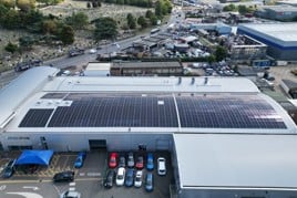 Más instalaciones de paneles solares en los concesionarios de automóviles TrustFord y Barretts