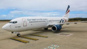 Rex lansează serviciul Brisbane–Adelaide 737