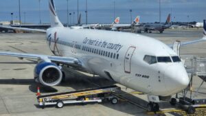 Rex skyltar för 10:e 737:an före lanseringen av Adelaide–Brisbane