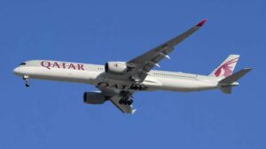 'Belachelijke farce': King hekelt het onderzoek van de Senaat van Qatar Airways