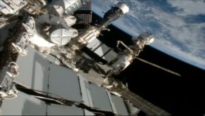 Den ryska ISS-modulen läcker kylvätska