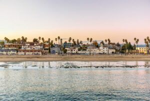 Santa Cruzi elamuturg – võimaluste lainetel surfamine