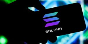 Solana lansira nagrado za hrošče med govoricami, da je imel Sam Bankman-Fried stikalo za izklop – dešifriraj
