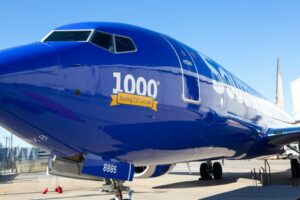 साउथवेस्ट एयरलाइंस ने अपने 1000वें बोइंग 737 विमान की डिलीवरी ली
