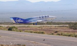 वर्जिन गैलेक्टिक ने चौथी वाणिज्यिक उपकक्षीय उड़ान भरी
