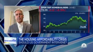 Velstående amerikanere er ikke berørt av boligkrisen, sier tidligere FHA-kommissær Stevens
