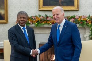 Ангола подписывает «Соглашения Артемиды»
