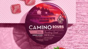 Camino Sours' Strawberry Chill Gummies—Kiva, CA, efterår 2023