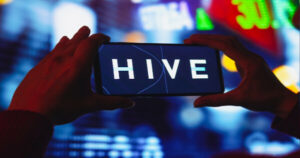 Hive Digital Technologies renforce sa présence mondiale avec l'acquisition d'un centre de données suédois