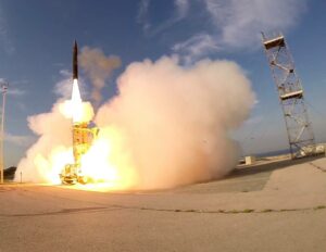 ישראל מכריזה על יירוט מבצעי ראשון של חץ-3