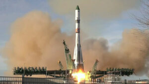 Venäjä laukaisi avaruusaseman rahtialuksen
