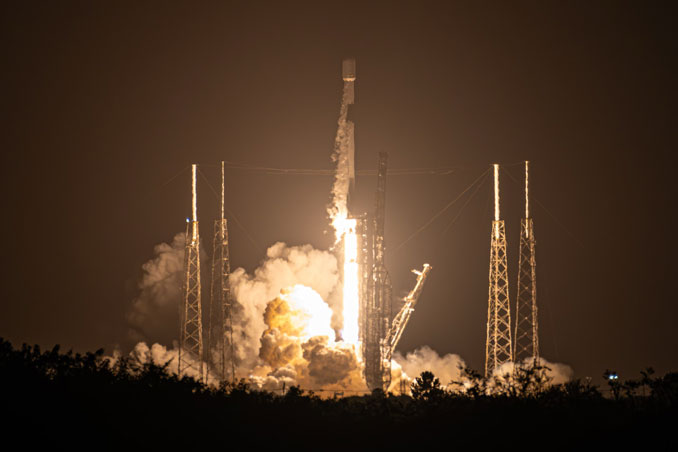 SpaceX Falcon 9 rocket launches from Cape Canaveral with 23 Starlink satellites
