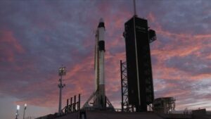 SpaceX lansează racheta Falcon 9 în a 29-a misiune de aprovizionare către Stația Spațială