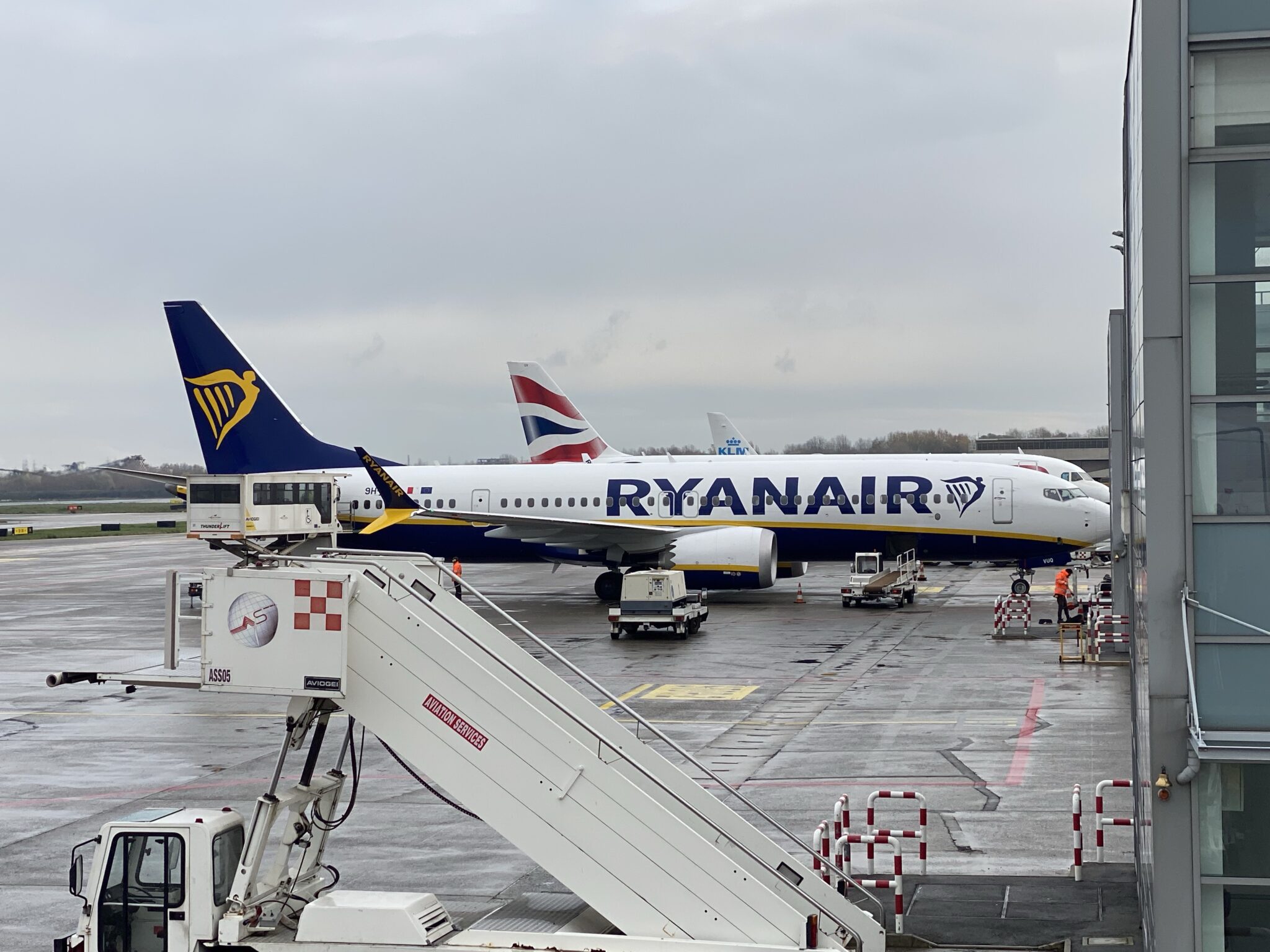 11.7 million passengers traveled with Ryanair in November 2023