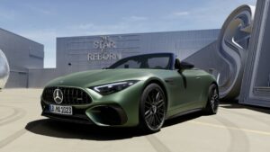 2024 Mercedes-AMG SL 63 SE 性能更重要 - Autoblog