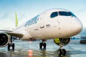 airBaltic får sitt 46:e Airbus A220-300 flygplan