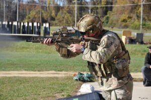 Armata va lansa o nouă pușcă, mitralieră și optic în 2024