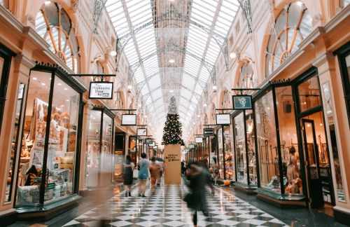 Unsplash Heidi Fin Holiday shopping - As Holiday Shopping Arrives, Affirm Launches BNPL Gift Cards & OCC Issues Guidance