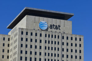 AT&T планує купити електромобілі Rivian, щоб скоротити витрати та викиди