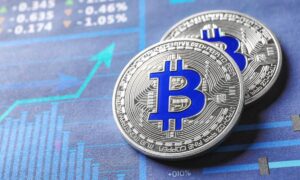 Bitcoin atinge taxe de tranzacție cumulate record, depășind 100 de milioane de dolari: raport