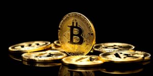 Bitcoin se mantém acima de US$ 43,000 enquanto o Crypto Rally faz uma pausa. Relatório de empregos não altera os preços. - CryptoInfoNet