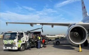 Dank der Unterstützung der Bundesregierung fördert der Flughafen Brüssel den Einsatz von nachhaltigem Flugkraftstoff (SAF).