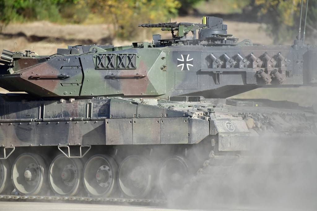 Cộng hòa Séc muốn cõng mua xe tăng Leopard 2A8 của Đức