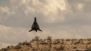 প্রতিরক্ষা বিল এয়ার ফোর্সকে A-10s, F-15s অবসর দিতে দেবে - কিন্তু F-22s নয়
