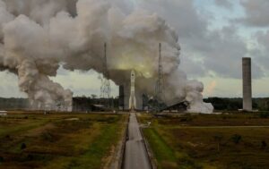 وكالة الفضاء الأوروبية تحدد منتصف عام 2024 موعدًا لإطلاق أول صاروخ آريان 6