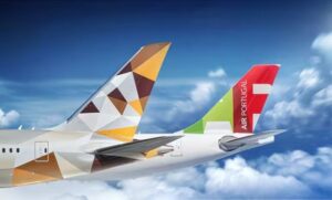 اتفقت الاتحاد للطيران وشركة طيران تاب البرتغالية على اتفاقية مشاركة بالرمز الاستراتيجي