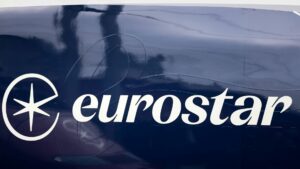 Il servizio ferroviario Eurostar da/per Londra è stato interrotto a causa dei tunnel allagati vicino alla capitale britannica