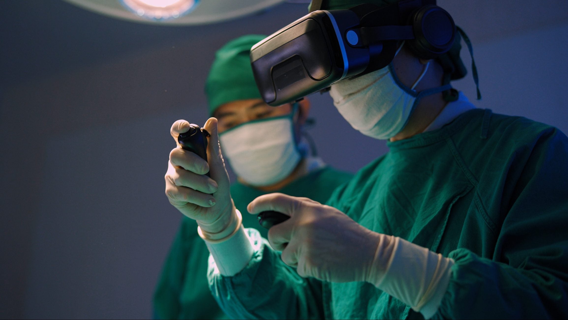 Primeira cirurgia pediátrica realizada com headset de realidade virtual VisAR