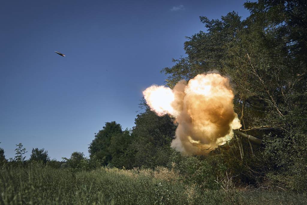 Jerman memesan peluru artileri untuk Ukraina dengan harga lebih dari $400 juta